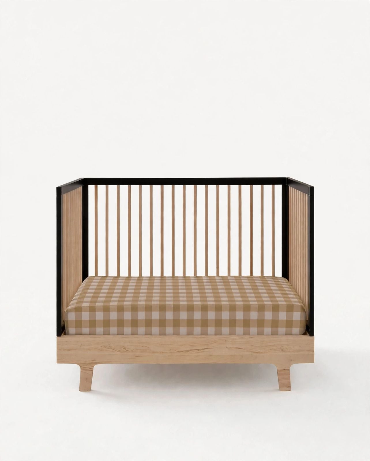 Onyx & Oak Crib
