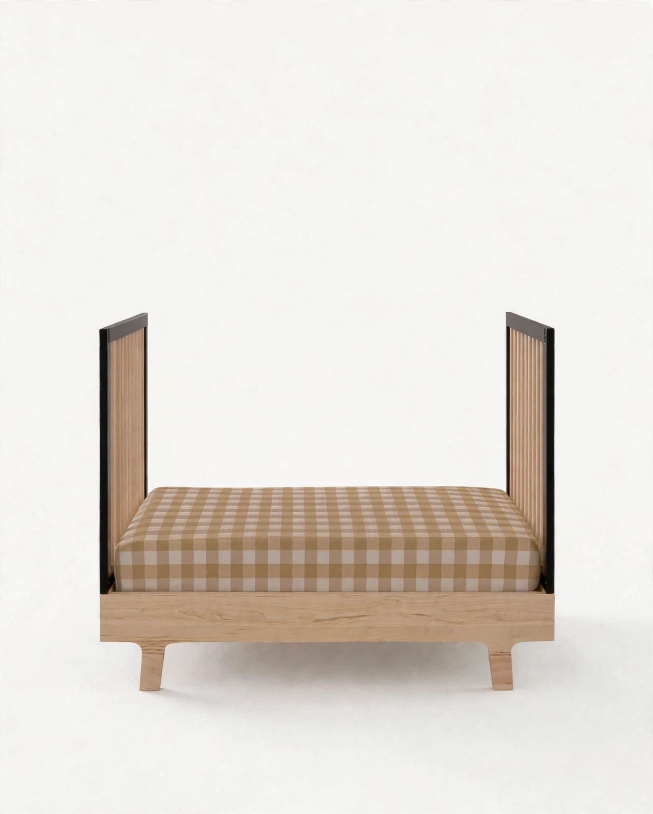 Onyx & Oak Crib